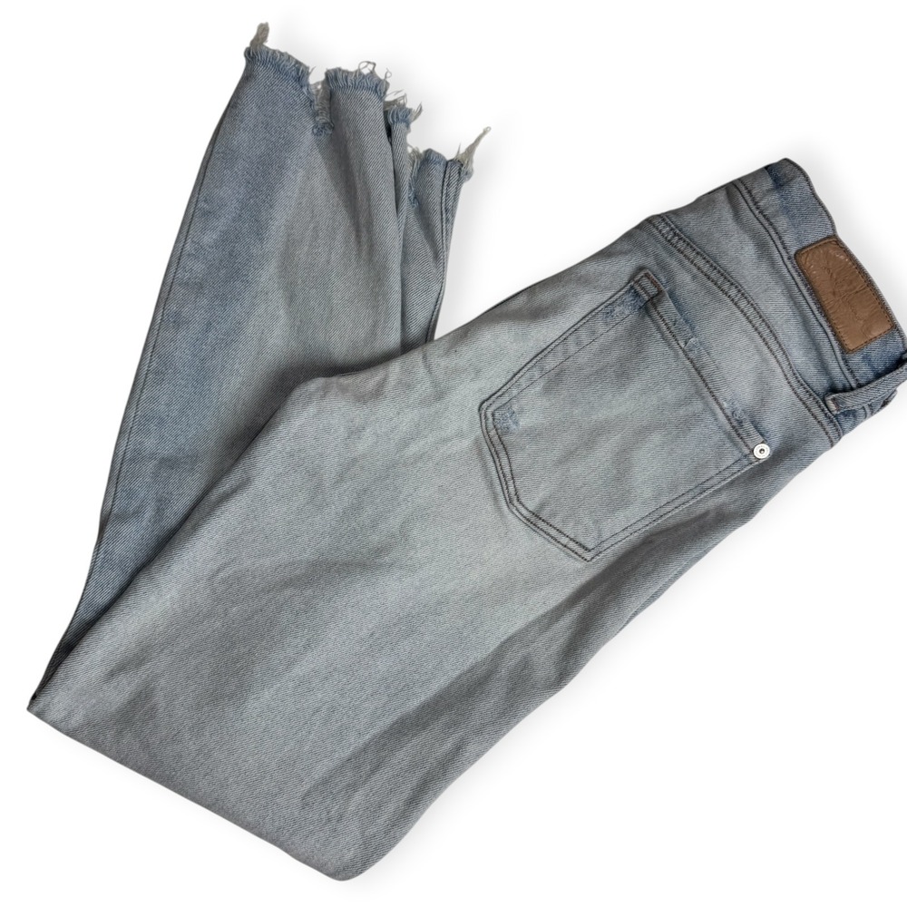 7 For All Mankind Luxe Vintage Edie Straight Leg Distressed Jeans Light Wash 29 - Picture 2 of 9